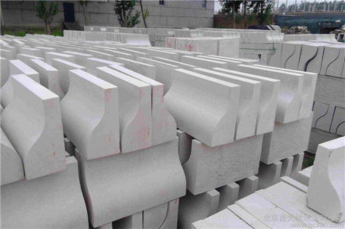 三河廣龍建材 探訪廊坊、寶坻、通州路緣石領(lǐng)域的路緣石廠家